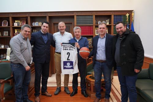 Συνάντηση με τον Περιφερειάρχη Κρήτης για το Μπάσκετ του ΟΦΗ